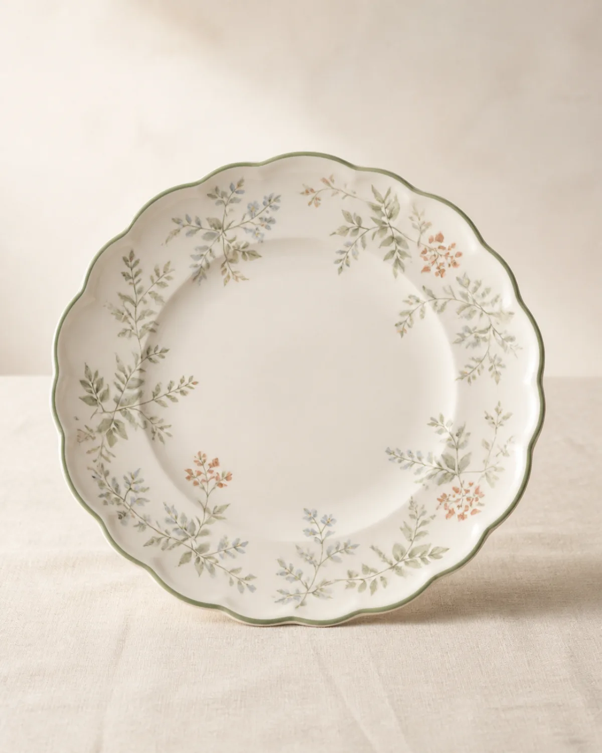 English Garden Dinner Plate on warm ivory linen